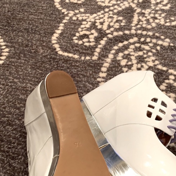 🎶🎶 RARE Jeffrey Campbell White Leather Mary Jane Silver Platform, Size 7.5 - Picture 10 of 13